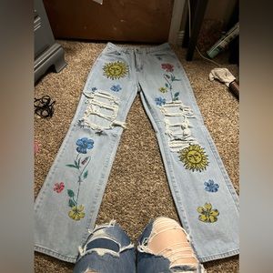 Sun flowered pattern mom jeans